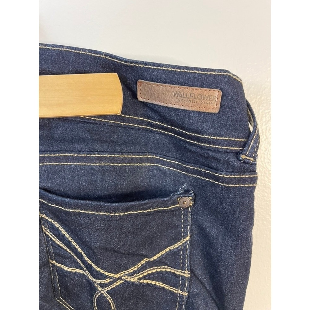WallFlower Womens Dark Indigo Stretch Denim Jeans Size 15 WFI10250M Whiskered - Picture 4 of 6